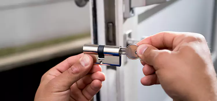 Emergency Locksmith for House Lynbrook