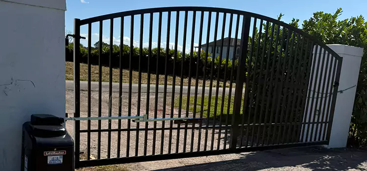 Driveway Fence Repair Lynbrook